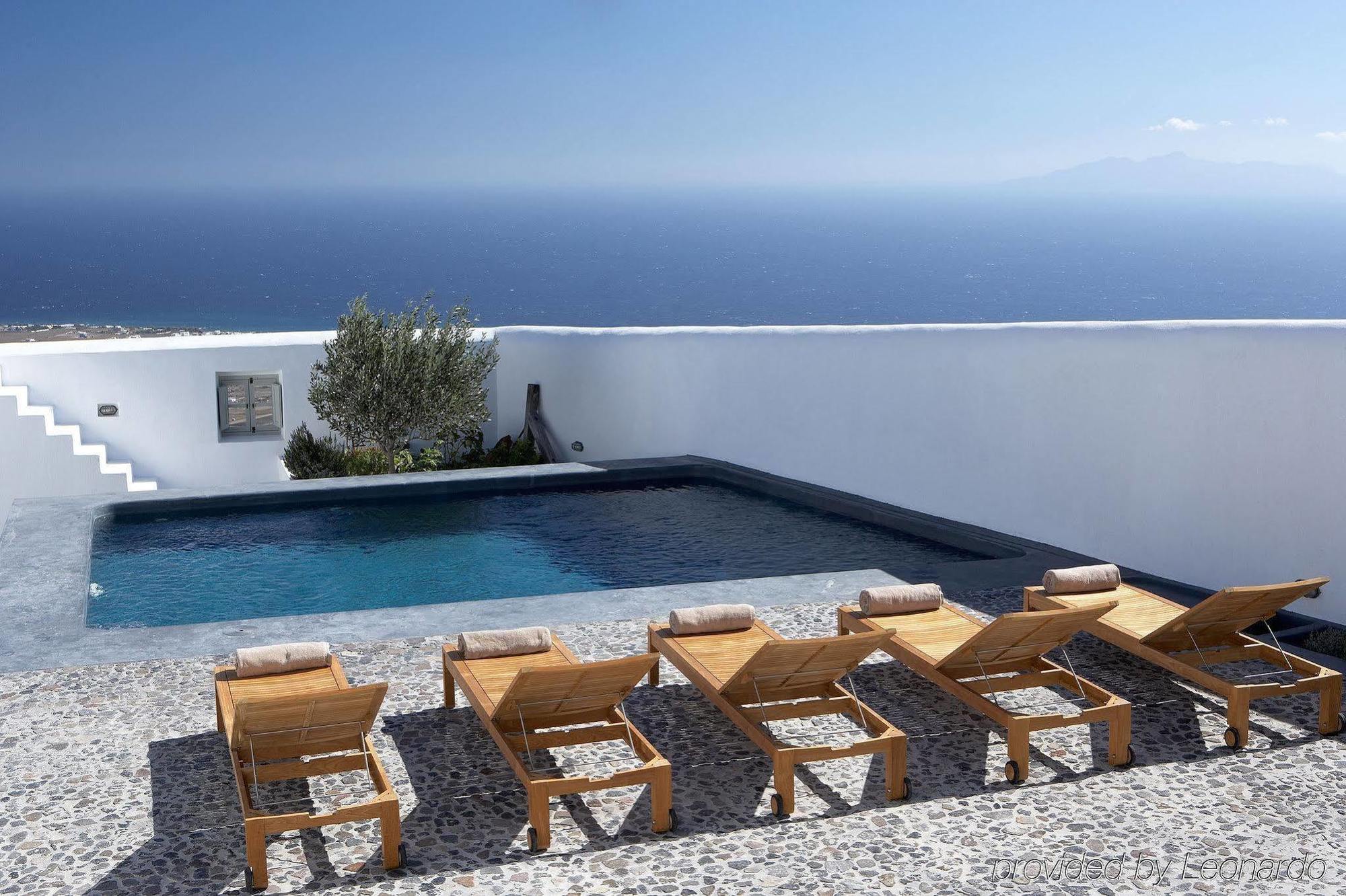 Villa Fabrica Santorini Pyrgos Kallistis Bagian luar foto